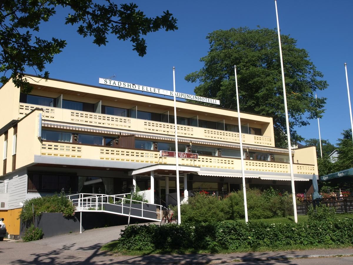 Отель Tammisaaren Kaupunginhotelli Таммисаари
